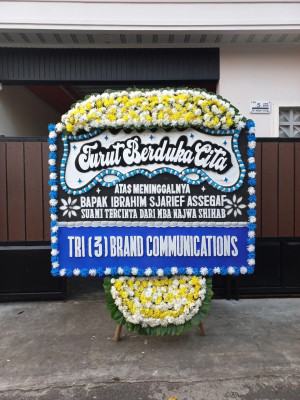 Papan Bunga Duka di Nusa Tabukan
